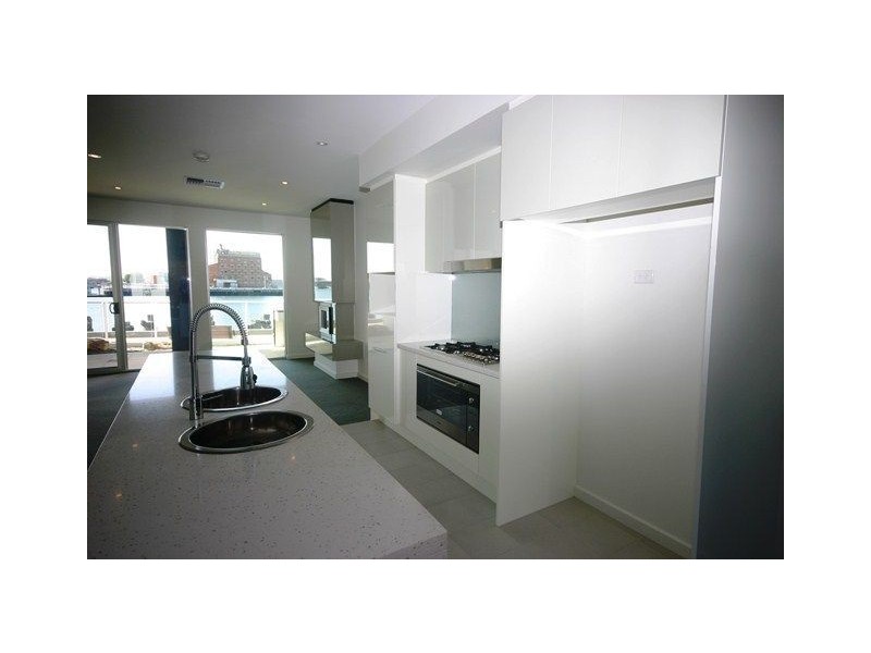 37 Karka Cove, New Port SA 5015