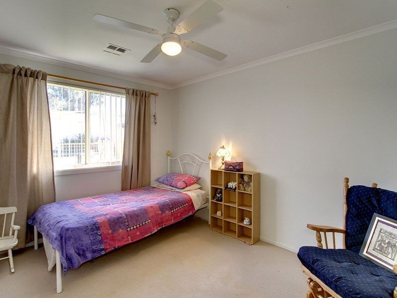 10 Rosette Avenue, Para Hills West SA 5096