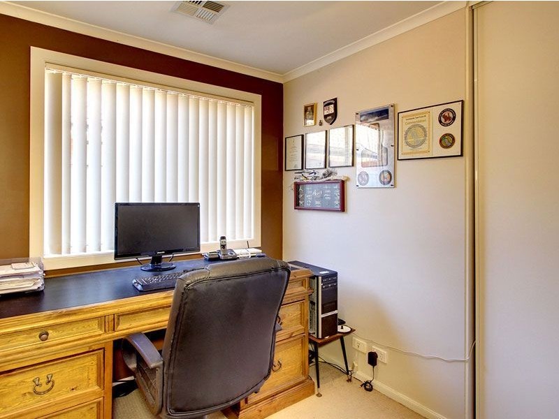 10 Rosette Avenue, Para Hills West SA 5096