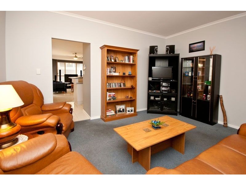 9 Moore Street, Birkenhead SA 5015