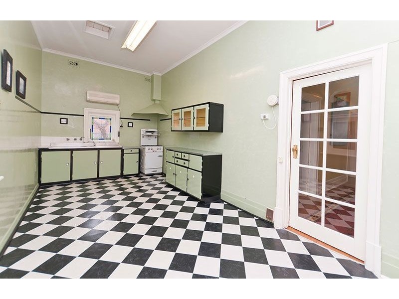 65 Jetty Road, Largs Bay SA 5016
