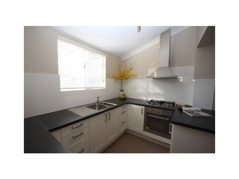 82 Langham Place, Port Adelaide SA 5015