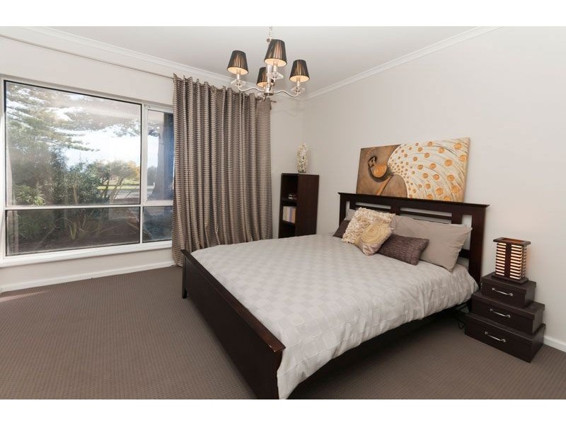 365 Lady Gowrie Drive, Osborne SA 5017