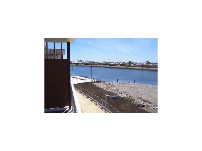 20 Yao Cove, New Port SA 5015