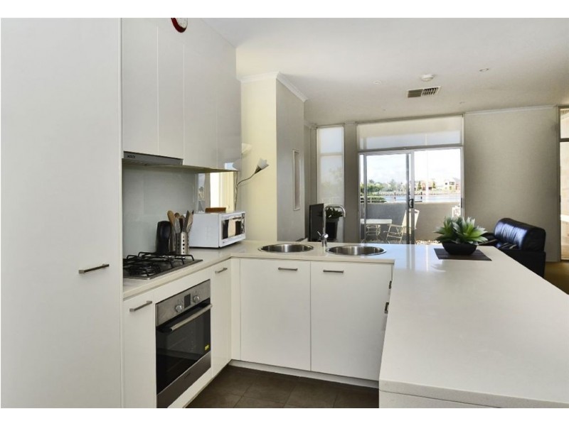 3 Karra Cove, New Port SA 5015