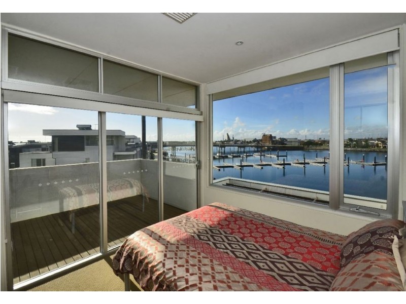 3 Karra Cove, New Port SA 5015