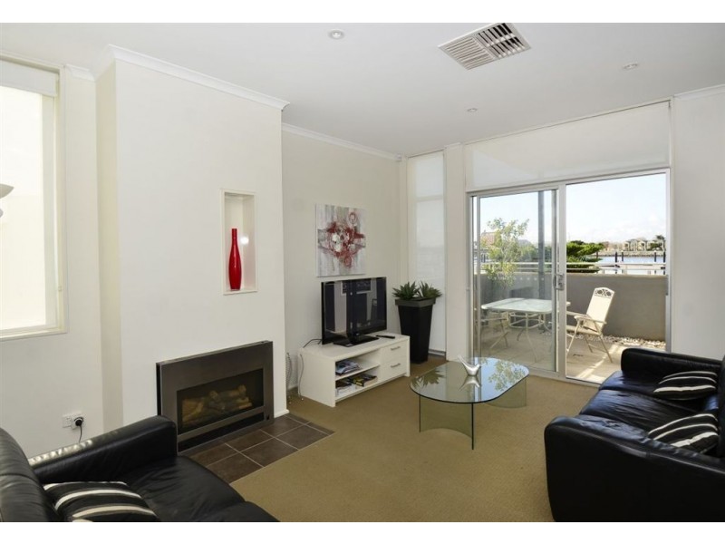 3 Karra Cove, New Port SA 5015