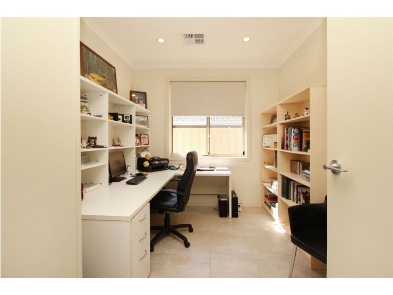 11 Huron Grove, West Lakes SA 5021