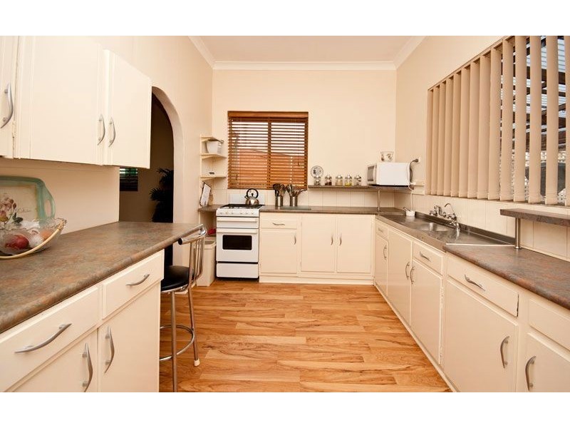 8 Company Street, Semaphore SA 5019