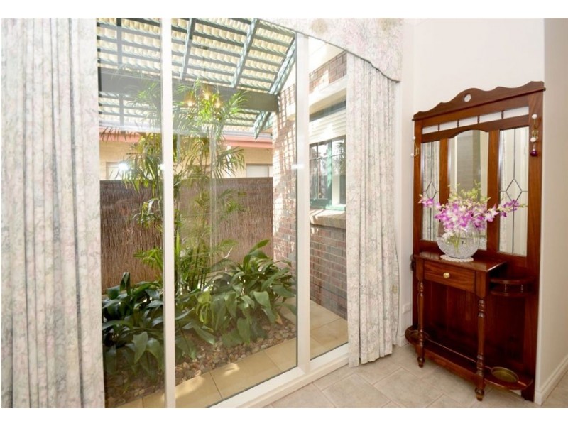 2/12 Cocos Grove, West Lakes SA 5021