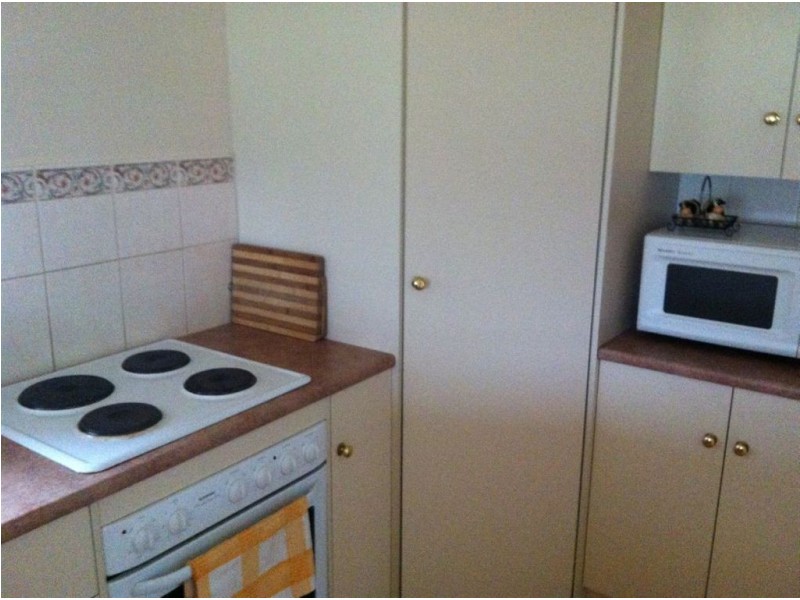 1b Beatty Ave, Taperoo SA 5017