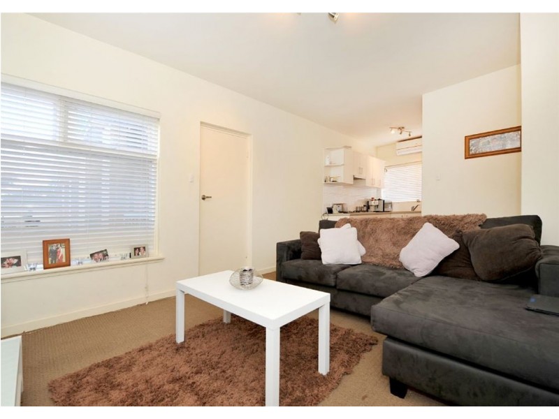 16/194 Seaview Road, Henley Beach South SA 5022