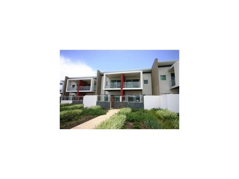 26 Tarni Court, New Port SA 5015