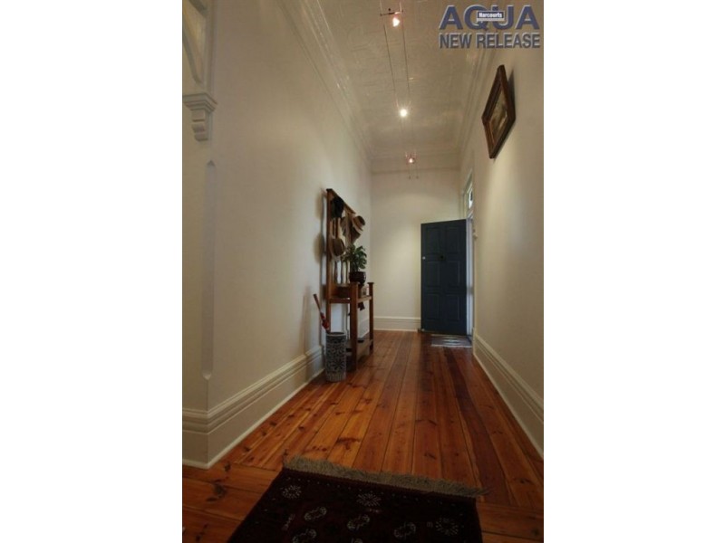 9 Union Street, Largs Bay SA 5016