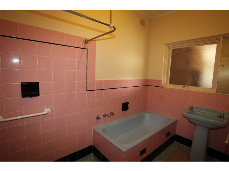 461 Victoria Road, Taperoo SA 5017