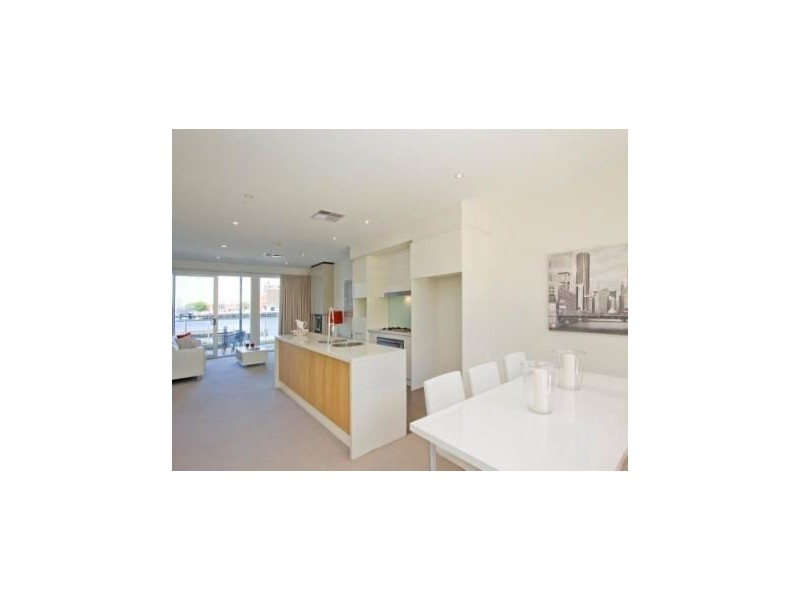 17 Karka Cove, New Port SA 5015