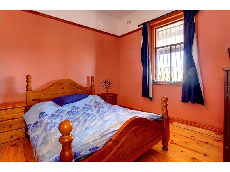 201 Hart Street, Glanville SA 5015