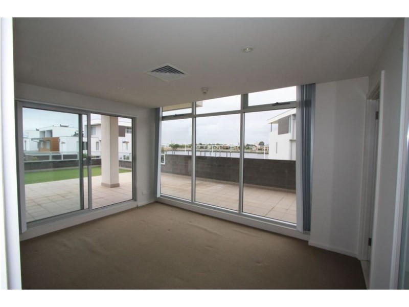 208/16 -18 wirra drive, New Port SA 5015