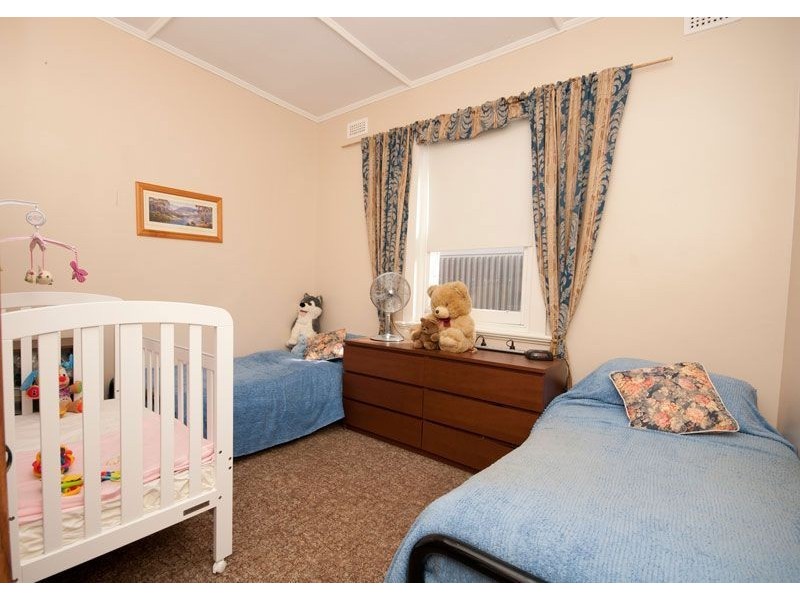 8 Company Street, Semaphore SA 5019