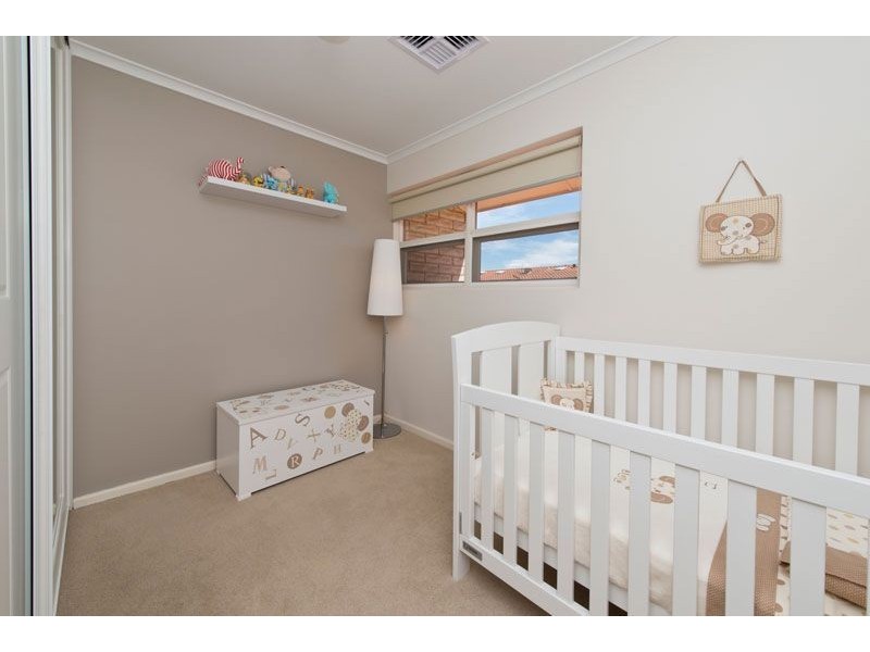 1/7 Mooloola Way, West Lakes Shore SA 5020