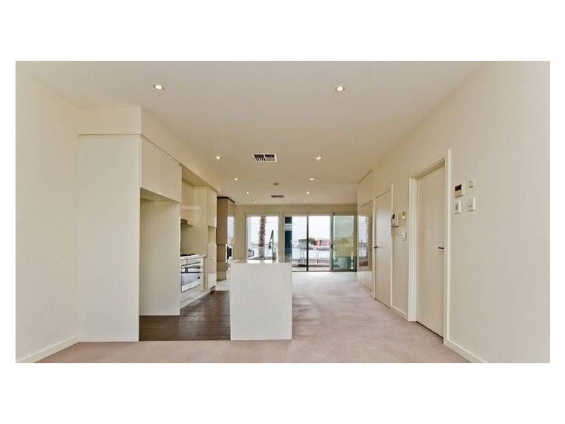 19 Karka Cove, New Port SA 5015