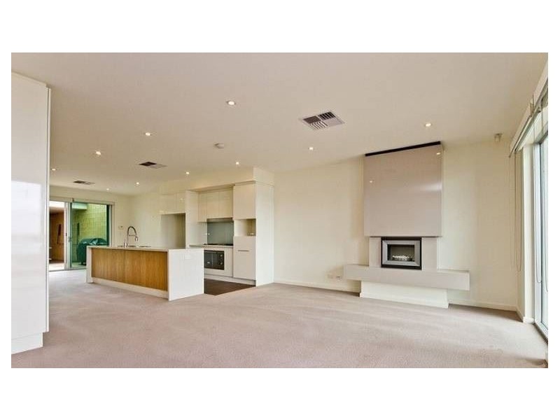 19 Karka Cove, New Port SA 5015