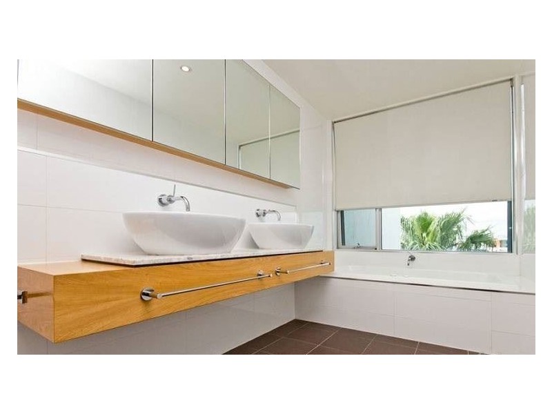 19 Karka Cove, New Port SA 5015