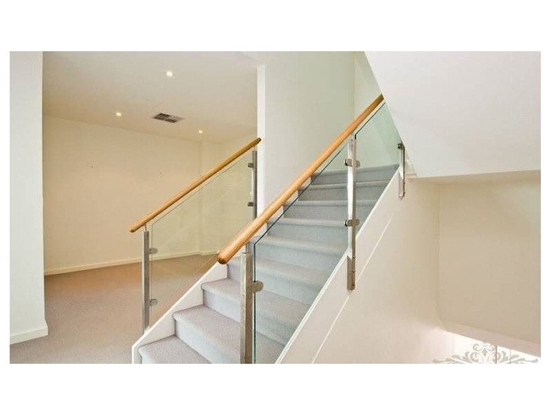 19 Karka Cove, New Port SA 5015