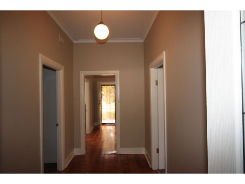 8 Sanderson Street, Peterhead SA 5016