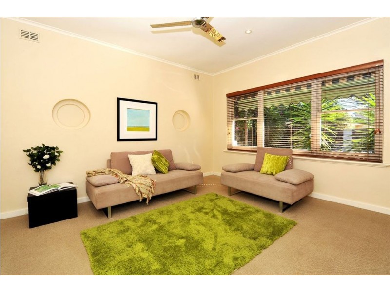 18 East Terrace, Henley Beach SA 5022