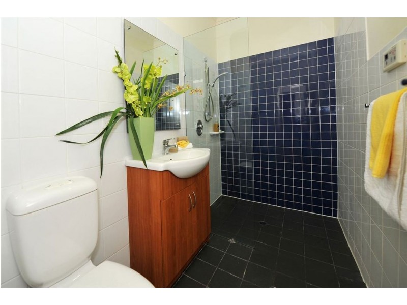 18 East Terrace, Henley Beach SA 5022