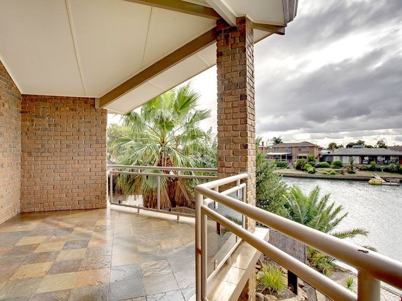 42 Martin Court, West Lakes SA 5021
