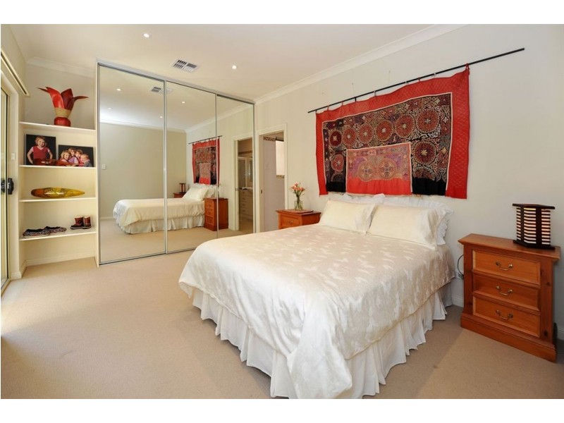 58 Fairford Terrace, West Lakes Shore SA 5020