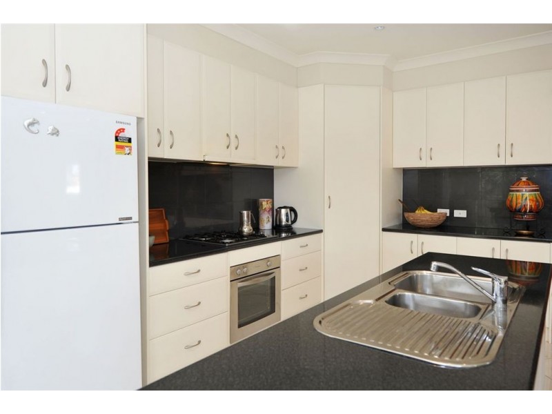 58 Fairford Terrace, West Lakes Shore SA 5020