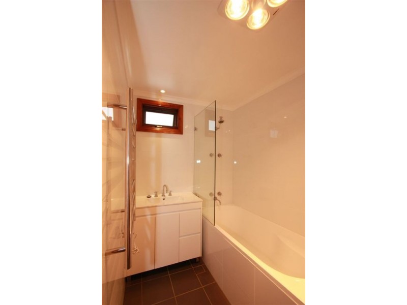 16 Young Street, Exeter SA 5019