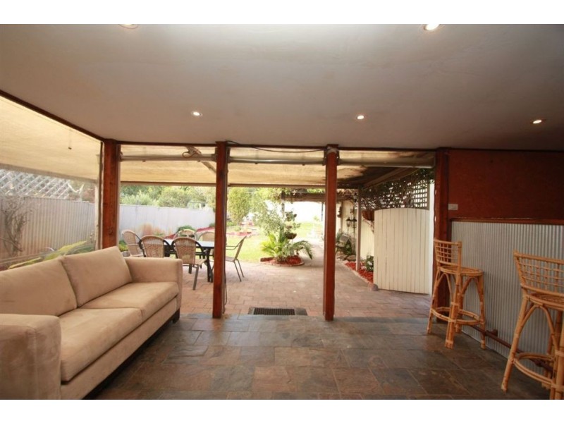 16 Young Street, Exeter SA 5019