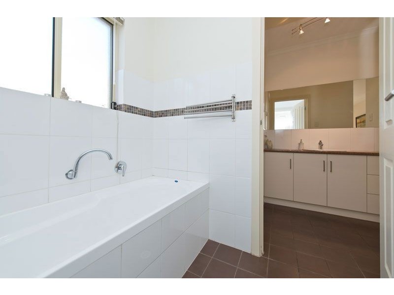 42 Claughton Road, Largs Bay SA 5016