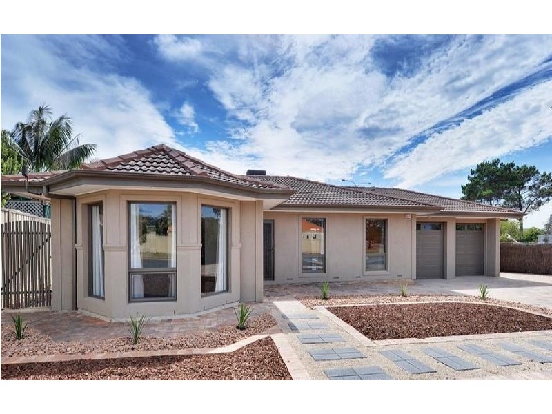 2 Estcourt Road, Tennyson SA 5022