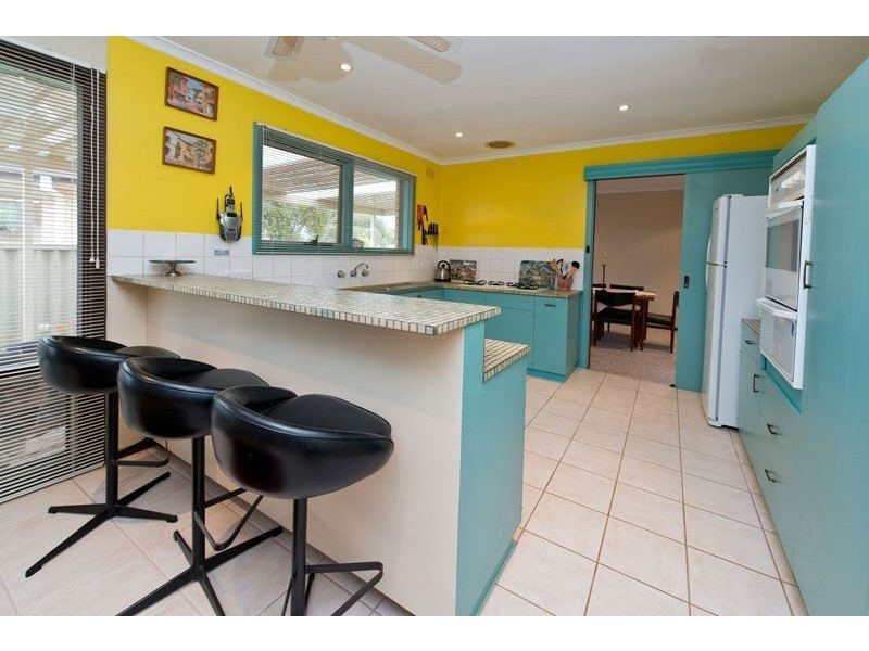 11 Finke Avenue, West Lakes Shore SA 5020