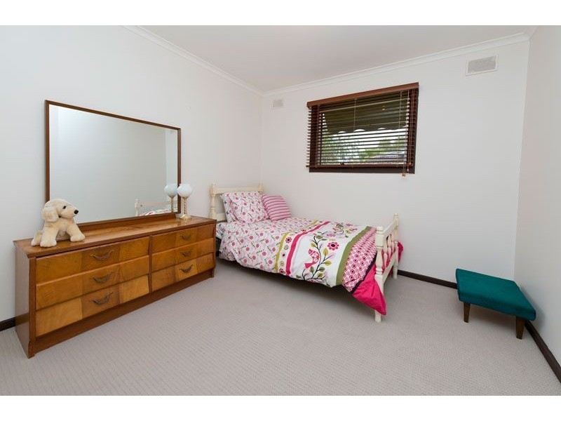 11 Finke Avenue, West Lakes Shore SA 5020