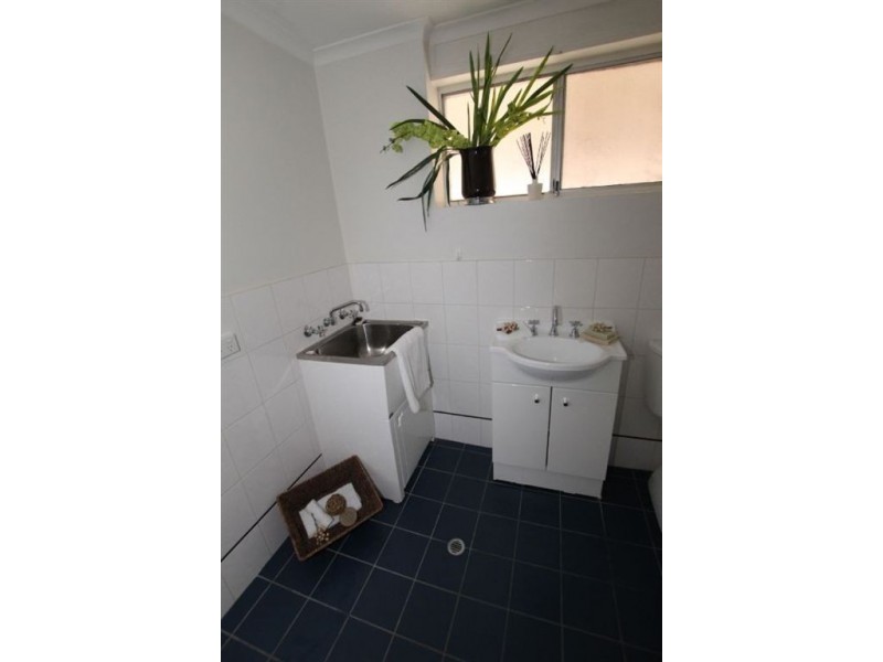 4/192 Seaview Road, Henley Beach South SA 5022