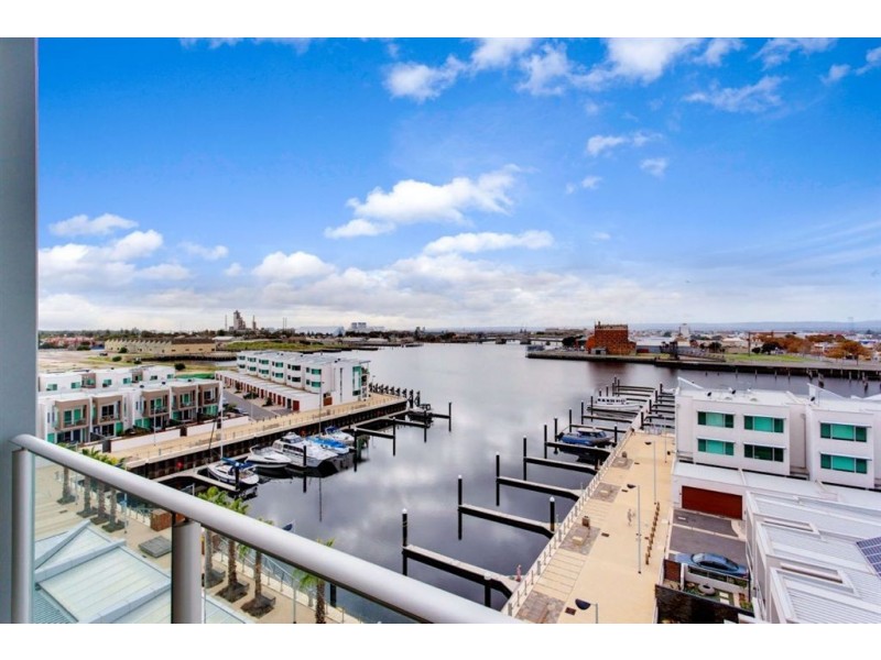 602/1-2 Tarni Court, New Port SA 5015