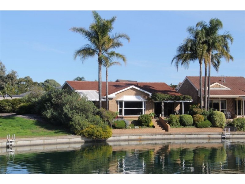 25 McDonald Grove, West Lakes SA 5021