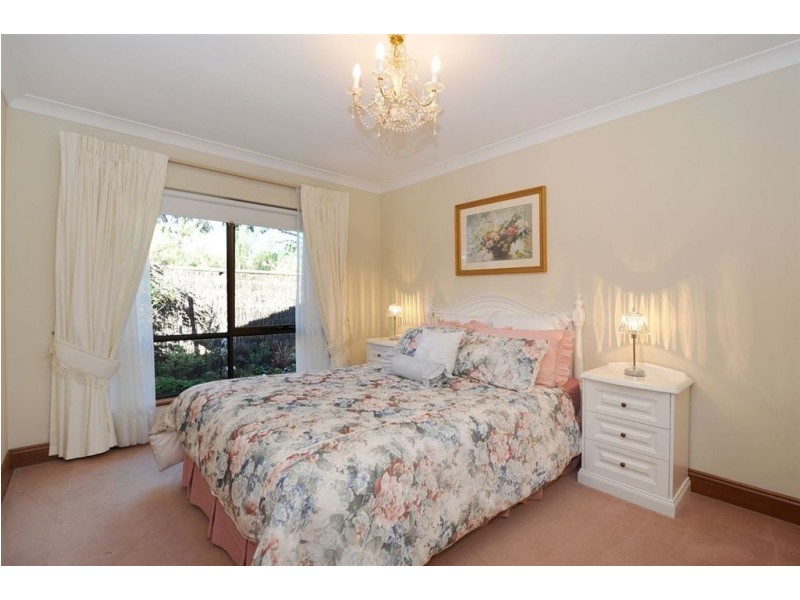 25 McDonald Grove, West Lakes SA 5021