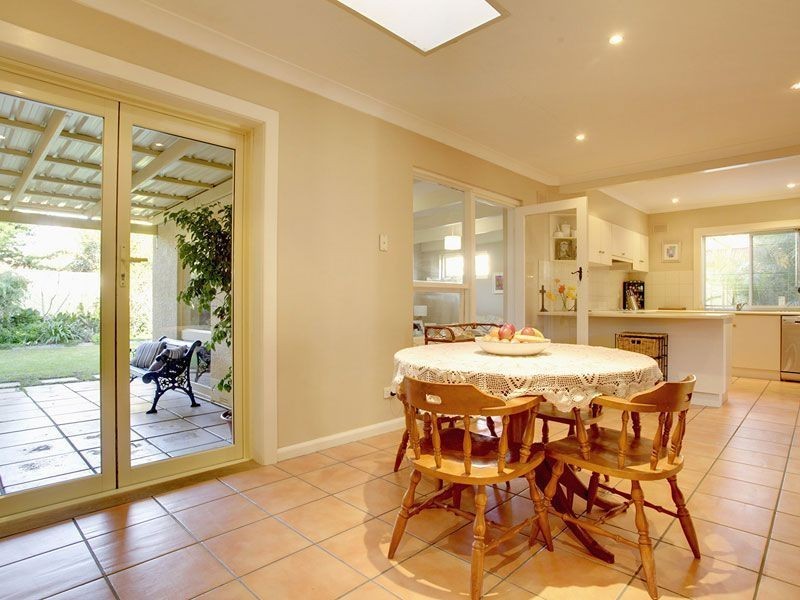 14 Zephyr Grove, Semaphore Park SA 5019