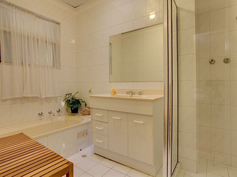 14 Zephyr Grove, Semaphore Park SA 5019