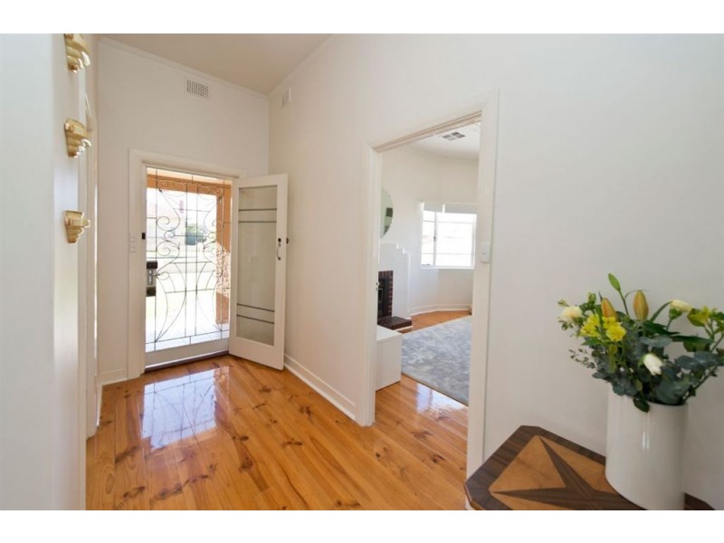 32 Raleigh Avenue, Flinders Park SA 5025