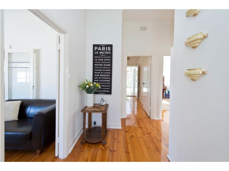 32 Raleigh Avenue, Flinders Park SA 5025