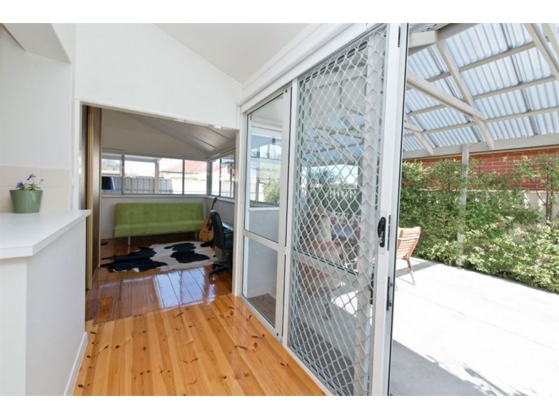 32 Raleigh Avenue, Flinders Park SA 5025