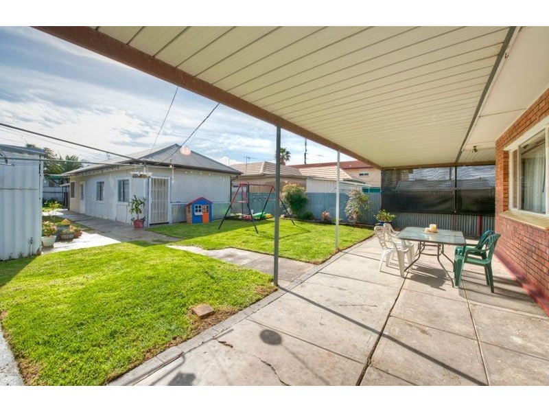 11 Graham Street, Glanville SA 5015